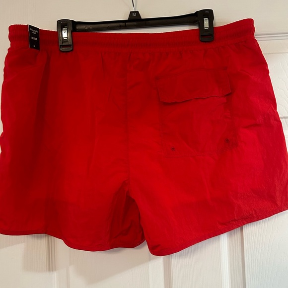 Mens XL abercrombie & fitch swim shorts BNWT - Picture 4 of 5